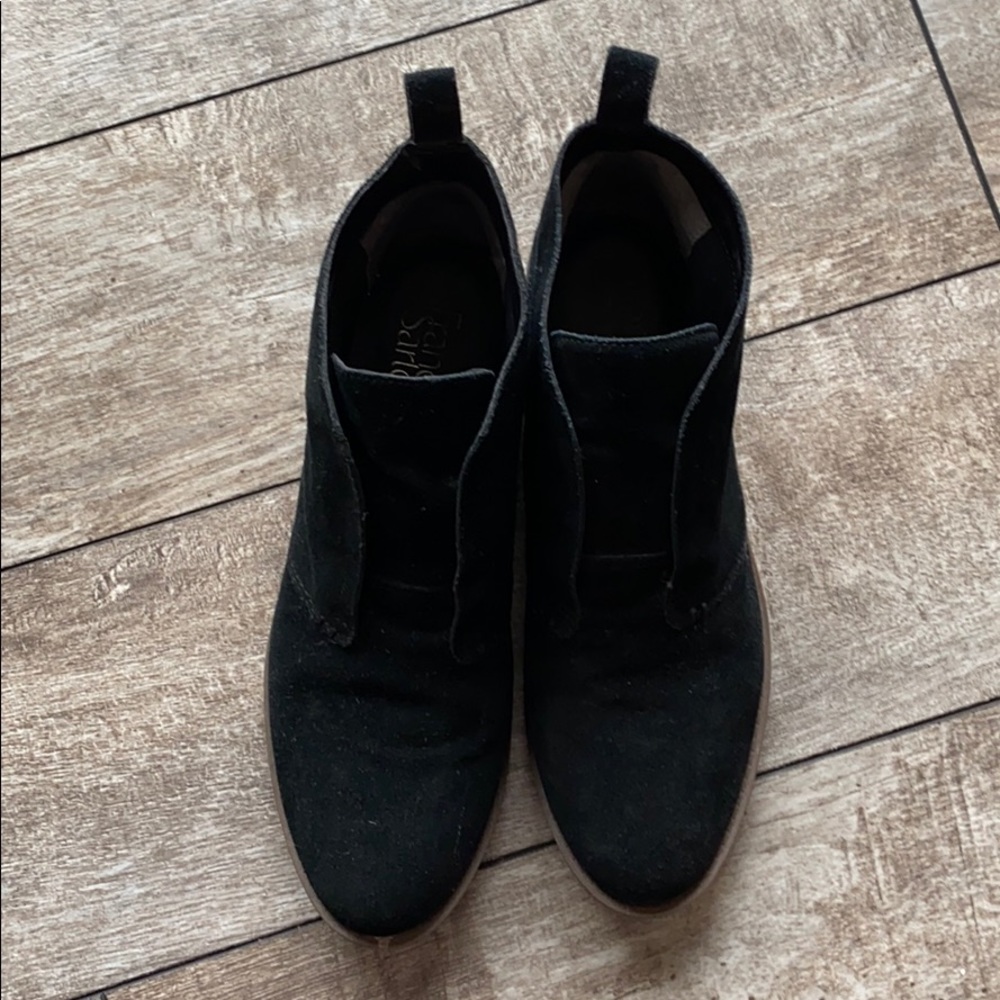 Franco Sarto chukka boots